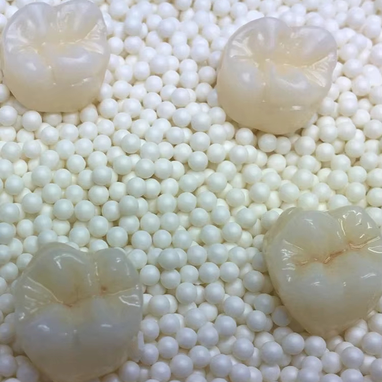 YUCERA  كتلة زركونيا بيضاء للأسنان أقراص زركونيا للأسنان كتلة بيضاء دعم فني عبر الإنترنت 5 سنوات الفئة II CE ISO