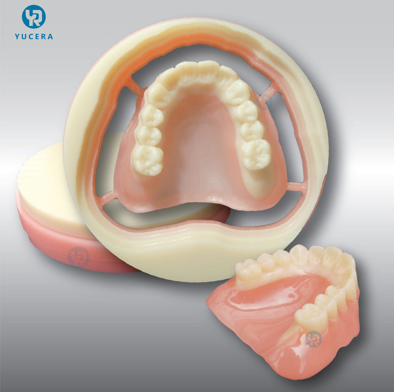 Yucera PMMA أحادي الطبقة للأسنان المتينة لتصنيع بدلات الأسنان الموثوقة وعالية الجودة